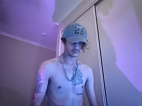 Show de Bigdickenergy4204 na webcam