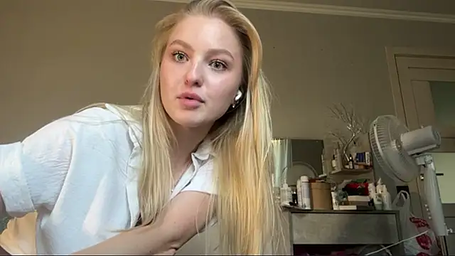 CatrinaRingquist: вебкам-шоу