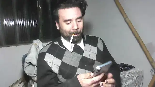 Smoker_lounge Show in webcam