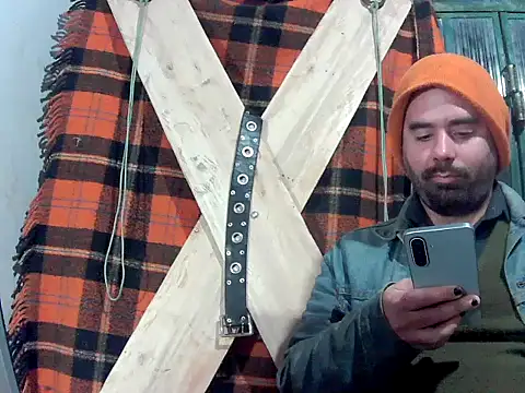 Smoker_lounge webcam show