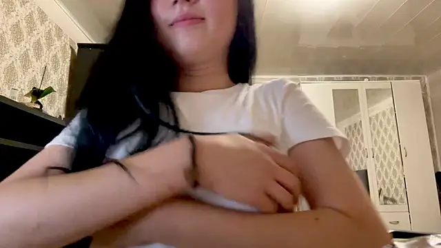 FlowRiver's Webcam Show