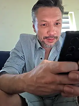 tomek84 webkamerás műsora