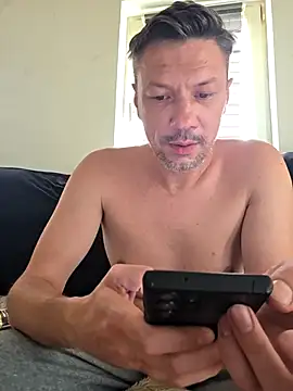 tomek84 Webcam Show