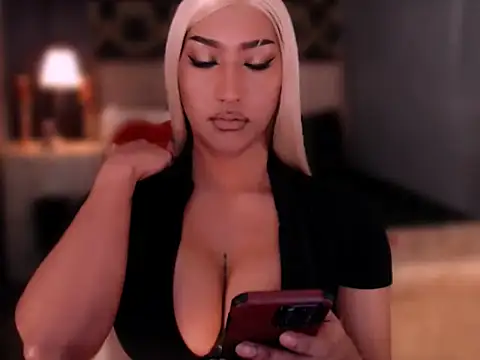 XSexxForAllX – webcam-show