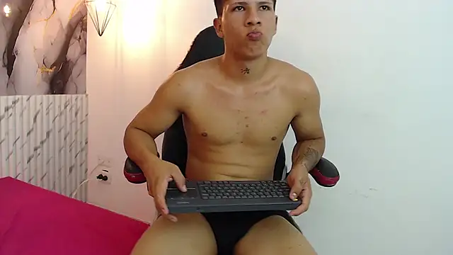 Alex_Morris Webcamshow