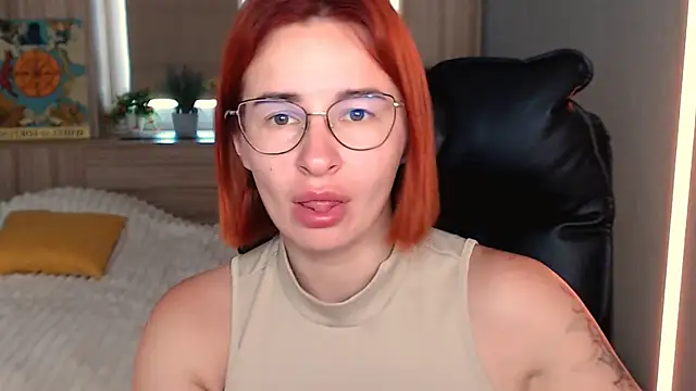 Show modela FlameVixen na web-kameri