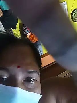 shampadebnath Show in webcam