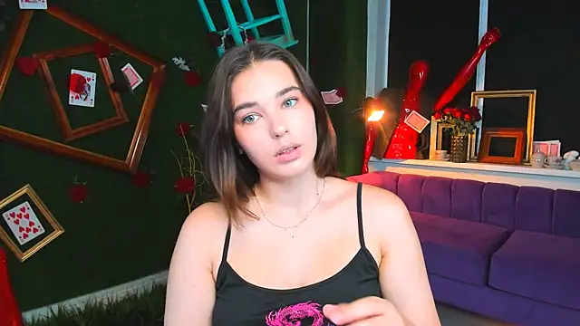 KristinaFairfax live XXX chat