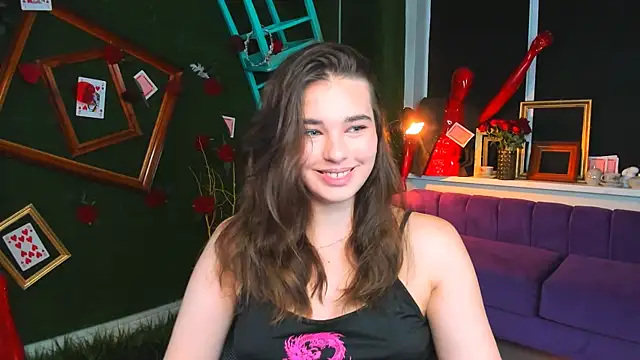Chat +18 de KristinaFairfax ao vivo