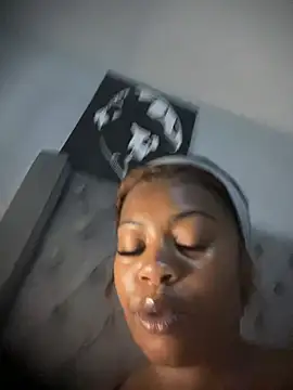 thethicktitiesn Live XXX chat