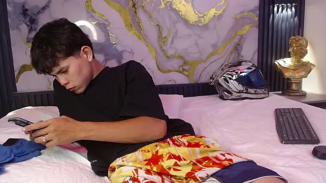 Eliot_rizzo's Webcam Show