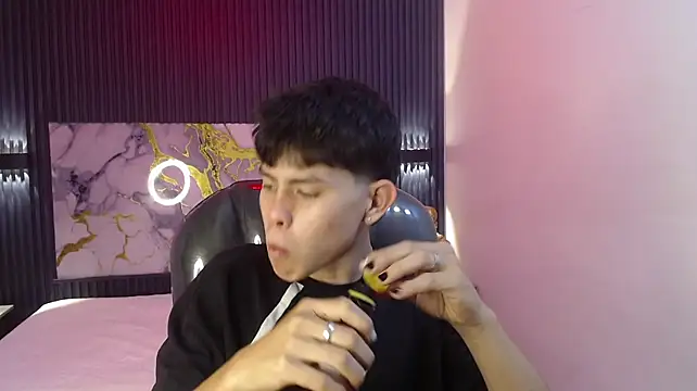 Eliot_rizzon Webbikameraesitys