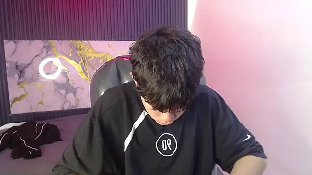 Eliot_rizzo Pertunjukan Webcam