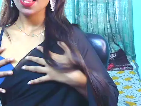 Chatroom XXX en direct de Su_maya