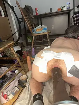 Mr-A-YourSlut Show in webcam