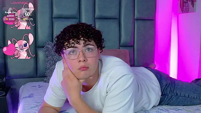 JaxMiller_04's Webcam Show