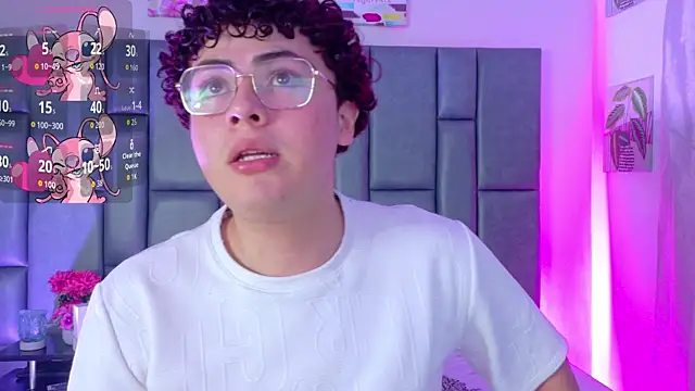 Show modela JaxMiller_04 na web-kameri