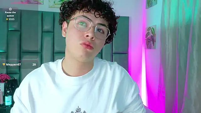 JaxMiller_04's Webcam Show
