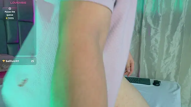 JaxMiller_04 Webcam Show
