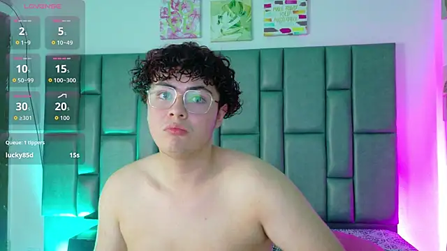 Show de JaxMiller_04 na webcam