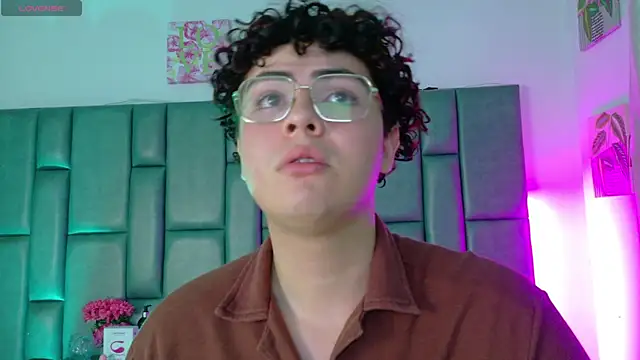 Show de JaxMiller_04 na webcam