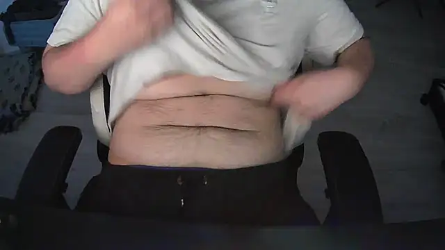Show modela lovensemasterlive na web-kameri
