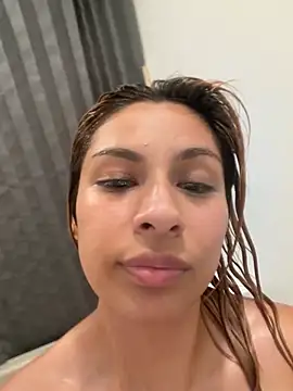 jessbabylove 网络视讯表演