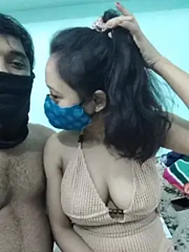 צ'אט XXX בשידור חי של Crazy_fucking_couple