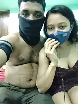 הופעת וובקאם של Crazy_fucking_couple