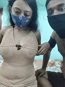 צ'אט XXX בשידור חי של Crazy_fucking_couple