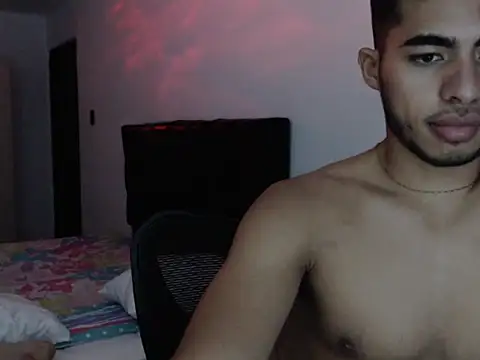 carlitospuma webcam show