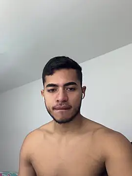 carlitospuma Show Webcam