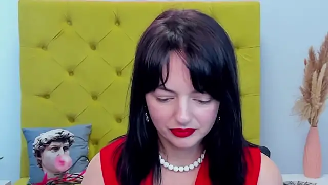 Chat XXX ao vivo de BellaRowan