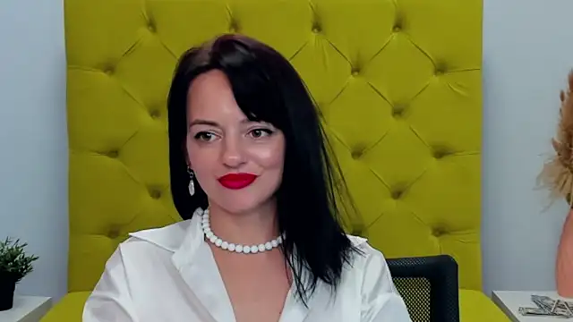 BellaRowan Live XXX-Chat