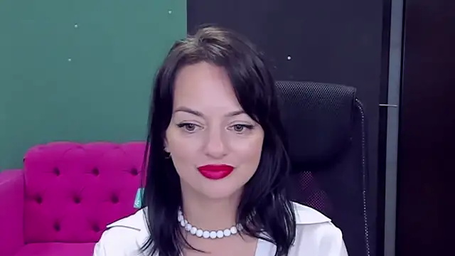 BellaRowan's Live XXX Chat