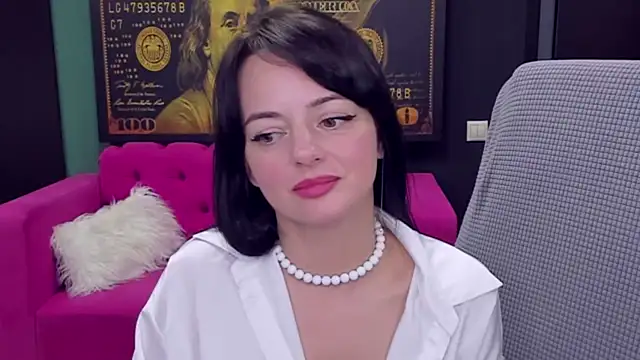 BellaRowan's Live XXX Chat