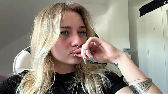 tutsiecutie – Kamerová šou