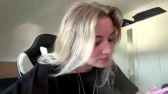 Webkamerová show tutsiecutie