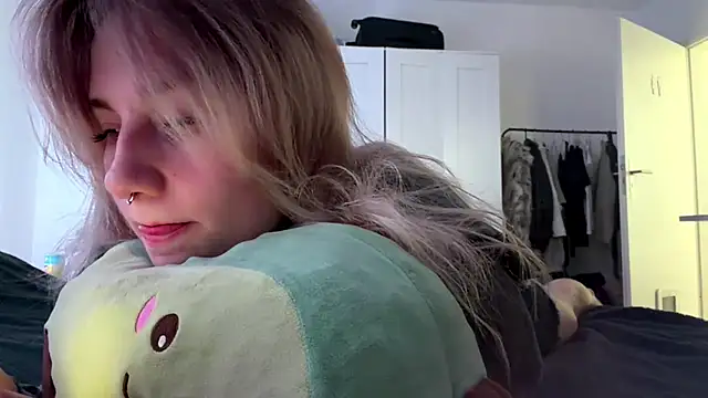 Chat +18 de tutsiecutie ao vivo