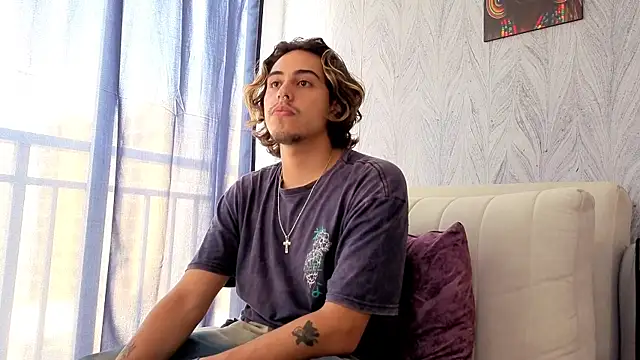 Edward_51 Webcam Show