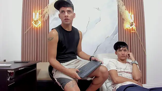 hotguyvictor Webcamshow