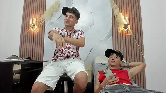 hotguyvictor: вебкам-шоу