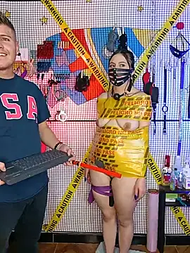 BDSM-justin-and-briiannaのウェブカメラショー
