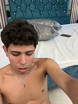 Lucas_West_ webcam show