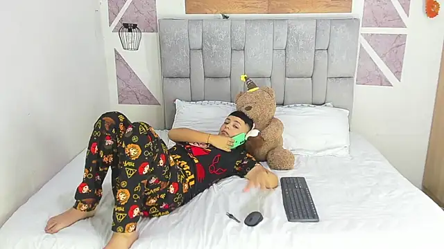 Christopher-little Webcam Show