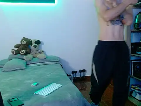Show modela Perseo955 na web-kameri