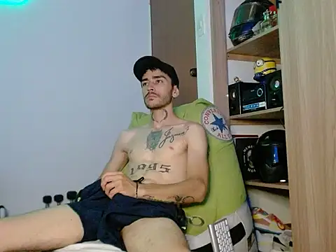 Perseo955's Webcam Show