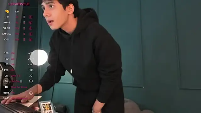 Milan_saint Webcamshow