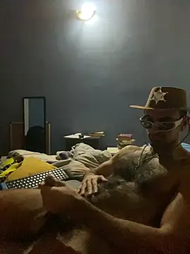 HairybutHorny – webcam-show