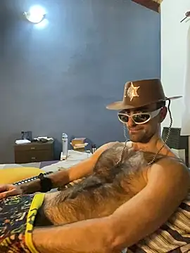 Вебкам-шоу HairybutHorny